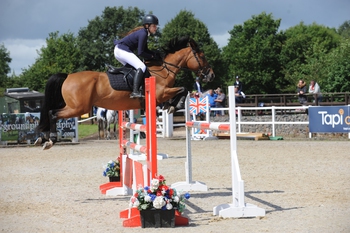 Sophie Phillips delivers a winning performance in the Blue Chip Pony Newcomers Second Round at The Welsh Home Pony